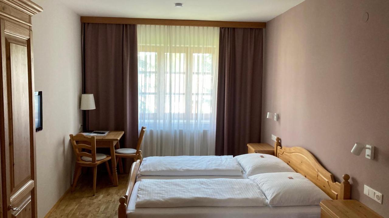 Zoechbauer Gaestehaus - Hotel Garni Kapelln Екстериор снимка